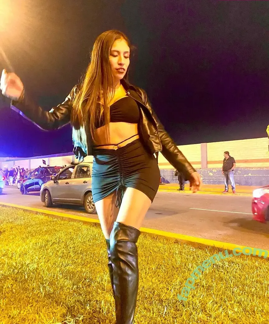 Corayma Eliana nude photo #0040 (Caseda Gonzales / coricaceda)