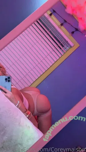  nude photo #0003