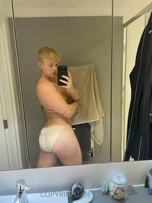 coreytaylorvip / coreytaylor nude photo #0104