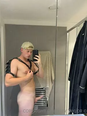 coreytaylorvip / coreytaylor nude photo #0116