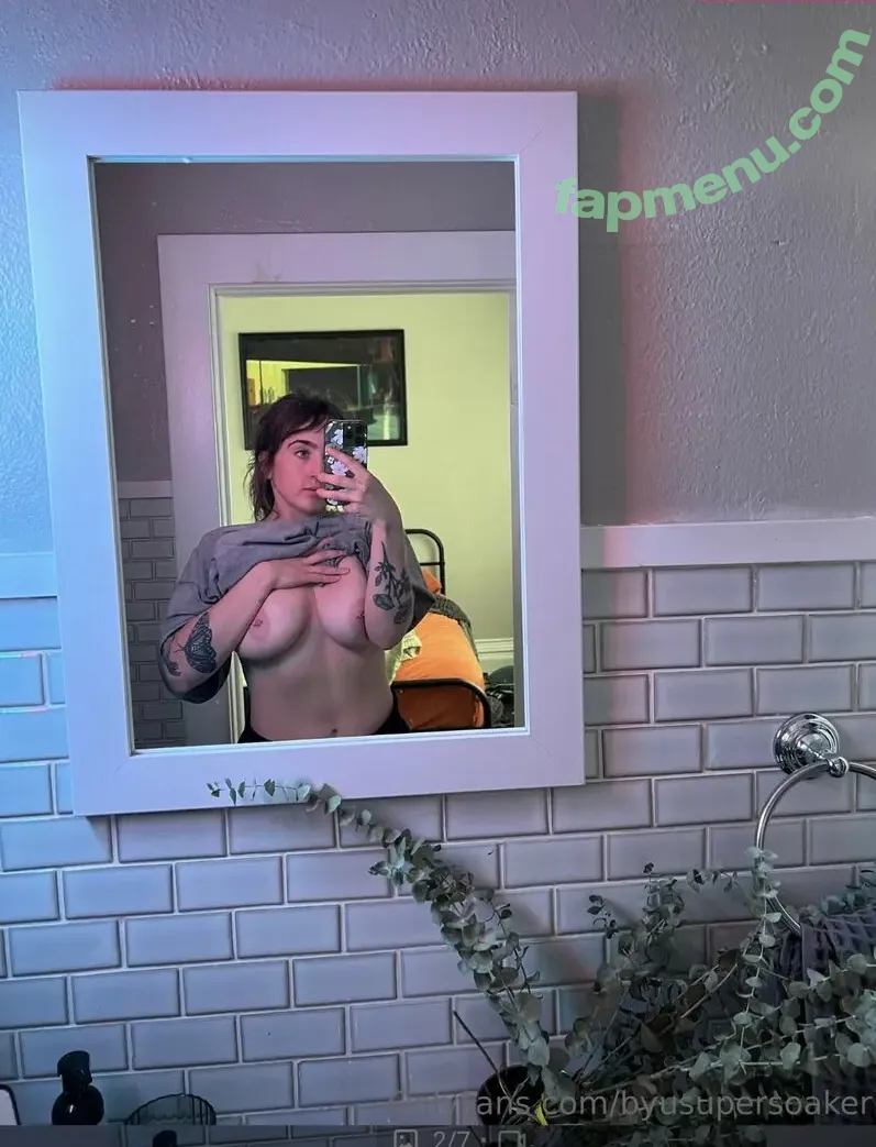 Coriinthehaus nude photo #0001 (Boob Dylan / Colorado standup comedian / byusupersoaker / cori dech)