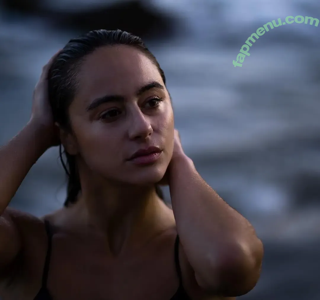 Corina Conti nude photo #0001 (carinacontiofficial)