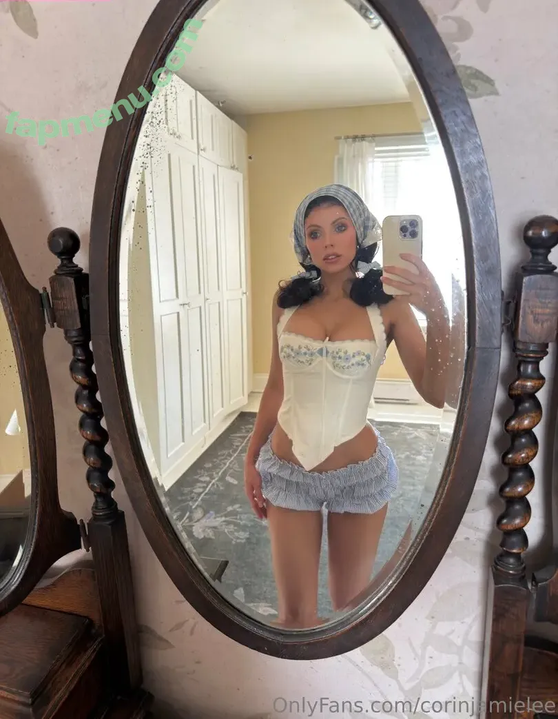 corinjamielee nude photo #0013 (corinjclark)