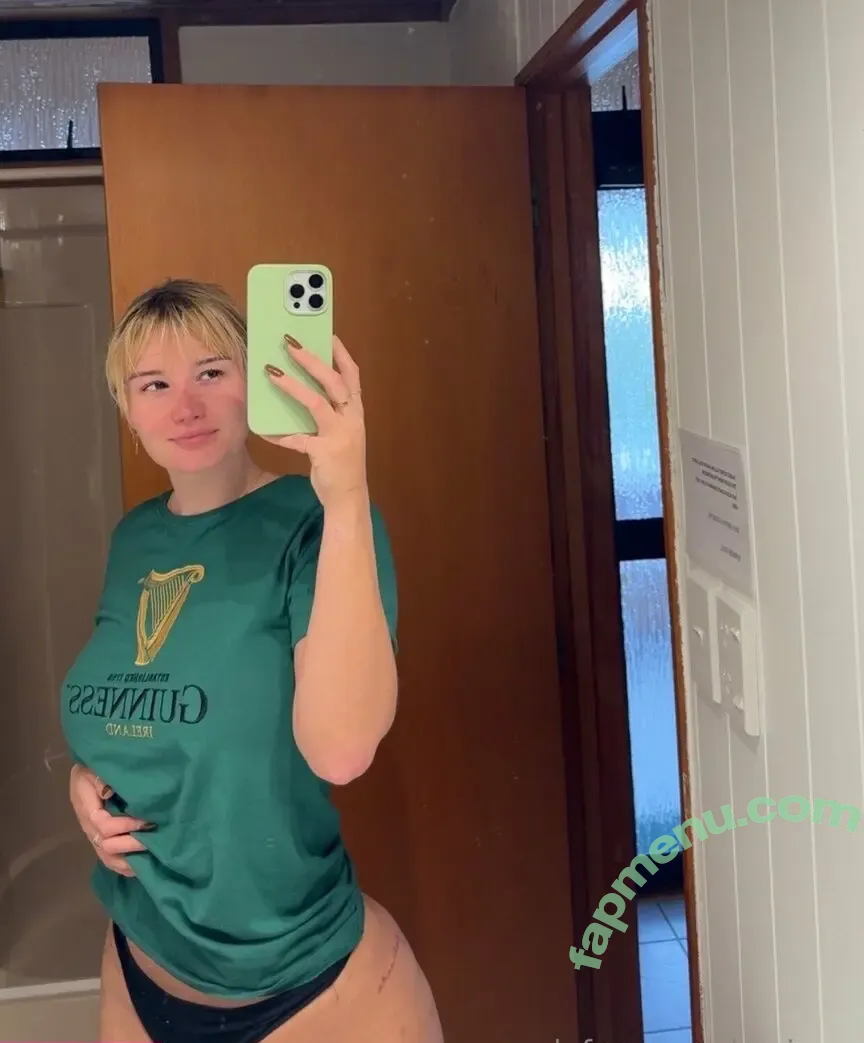 corinna nude photo #0027 (corinnakopf)
