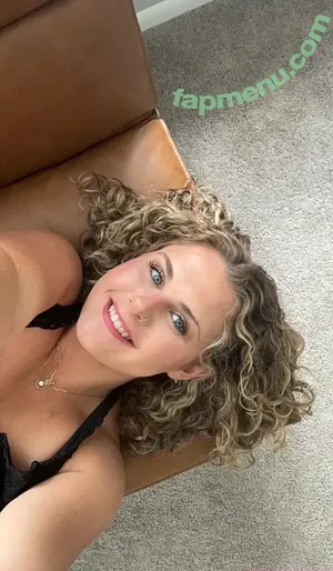 corinnagoeswild / corinna4keeps nude photo #0004