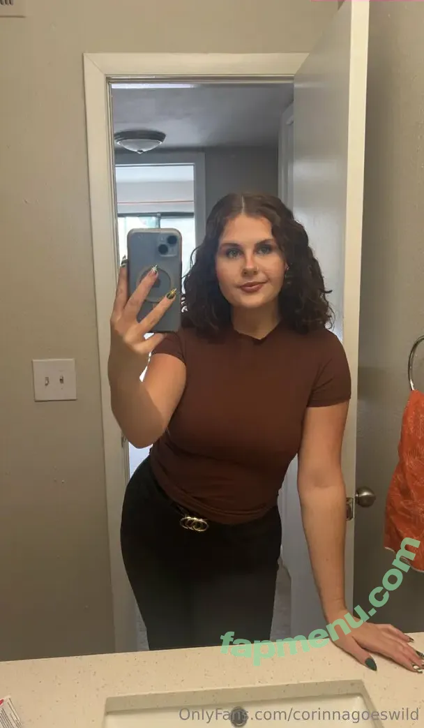 corinnagoeswild nude photo #0031 (corinna4keeps)