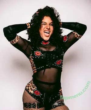 Corinne Joy / corinnejoy_ / itscorinnejoy nude photo #0024