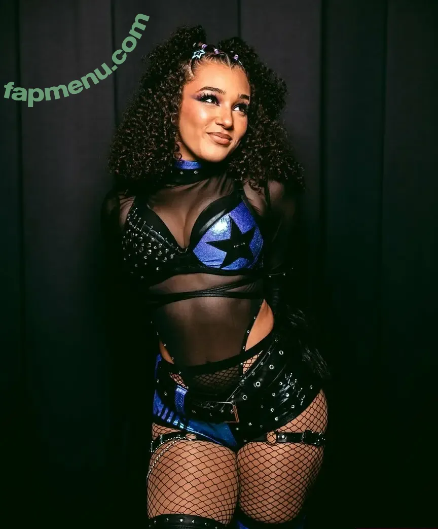 Corinne Joy nude photo #0013 (itscorinnejoy)