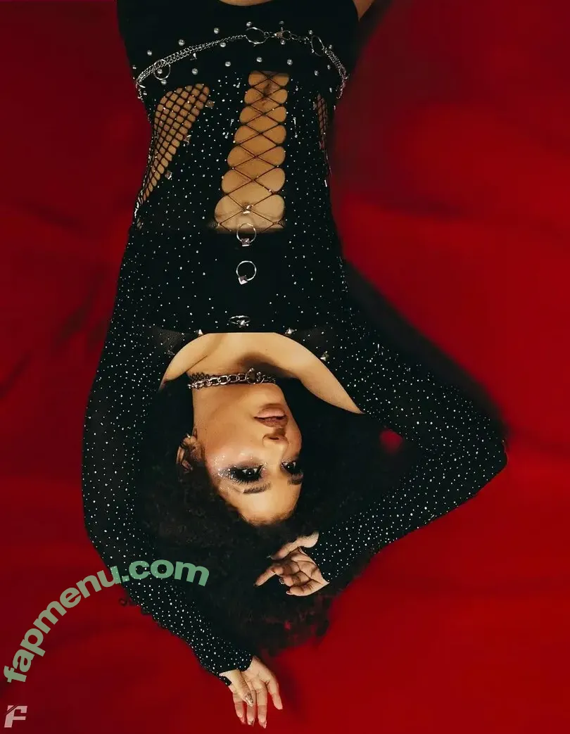 Corinne Joy nude photo #0015 (itscorinnejoy)