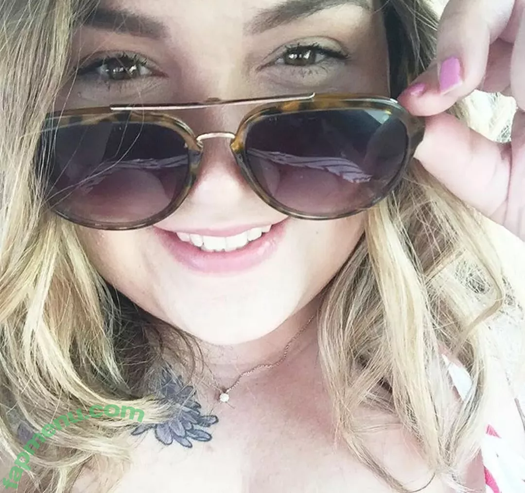 Corissa Enneking nude photo #0003 (BigCuties Clementine / bbwclementine / fatgirlflow / fatgirlfreedom / little miss fats)