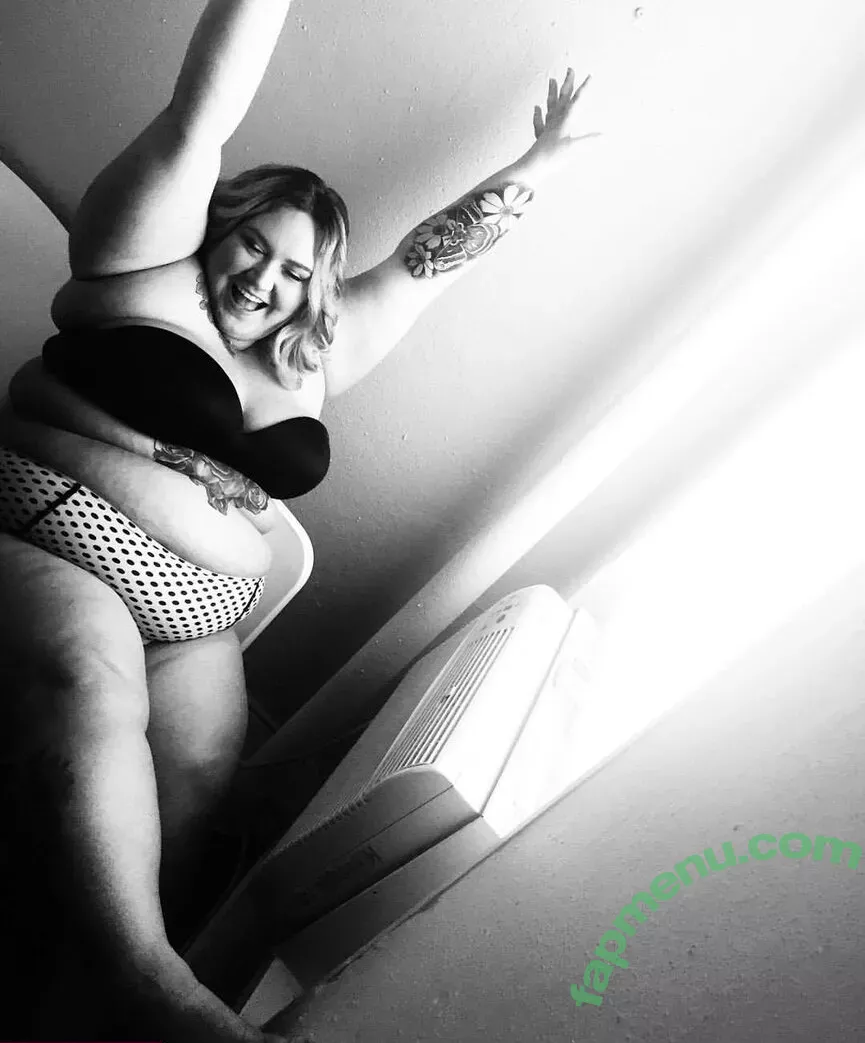 Corissa Enneking nude photo #0011 (BigCuties Clementine / bbwclementine / fatgirlflow / fatgirlfreedom / little miss fats)