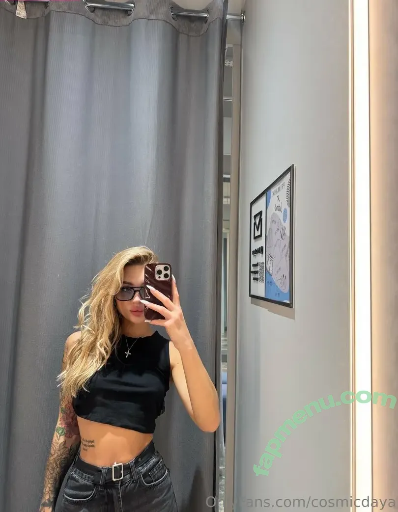 cosmicdaya nude photo #0003 (cosmic__days)