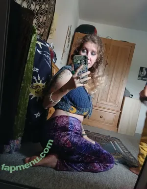 cosmicmoonpixie / cosmic_pixie_ nude photo #0052