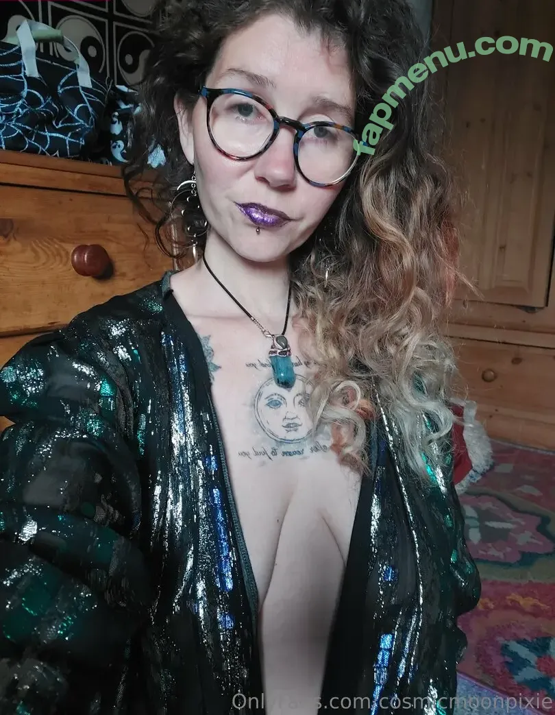 cosmicmoonpixie nude photo #0013 (cosmic_pixie_)