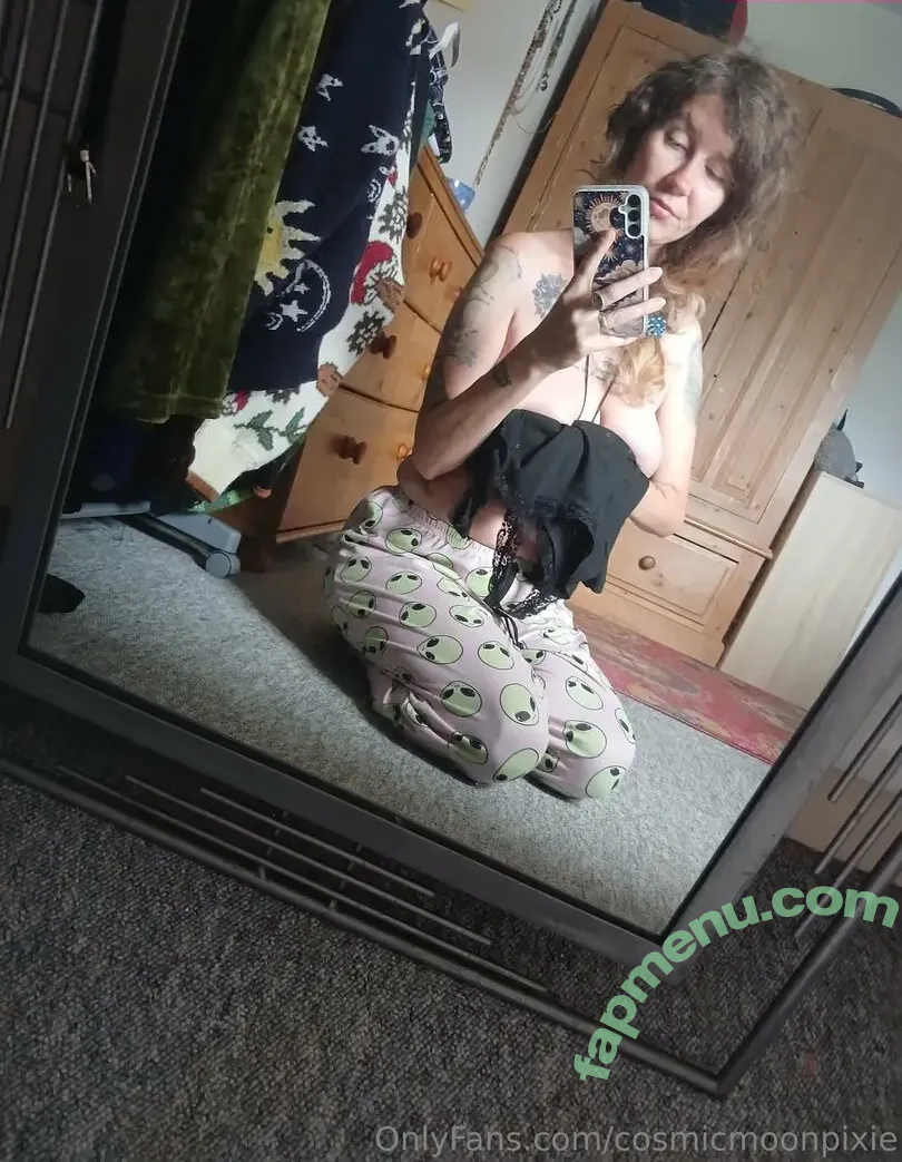 cosmicmoonpixie nude photo #0034 (cosmic_pixie_)