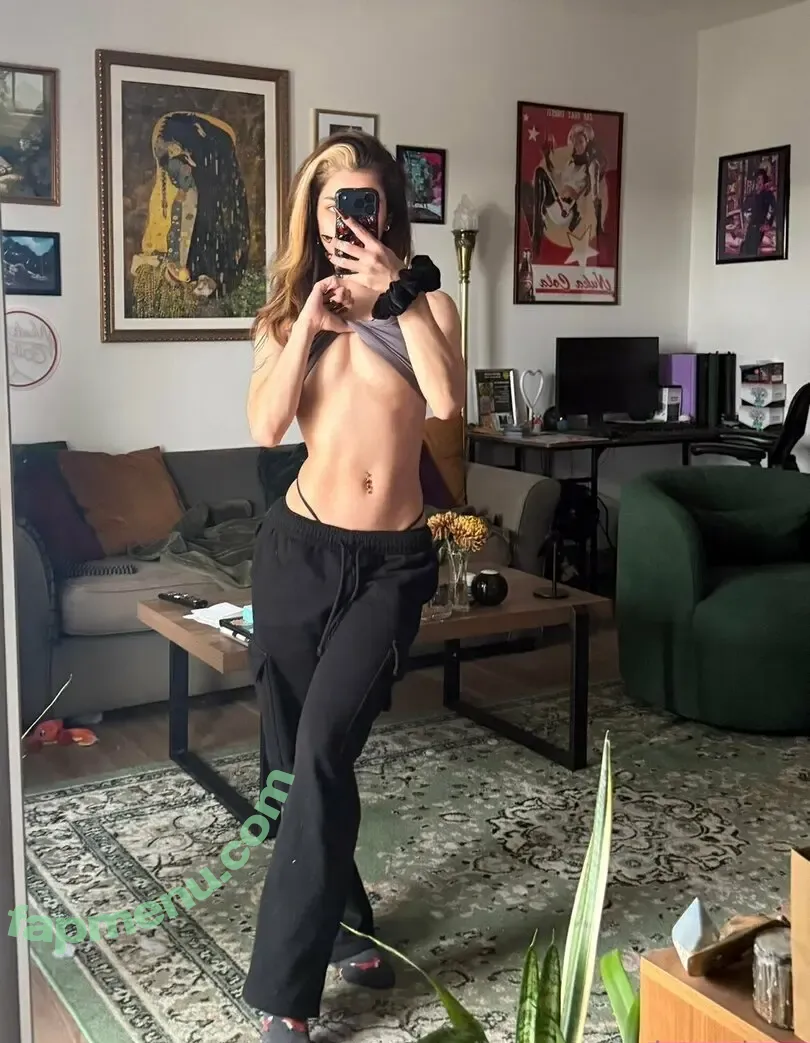 Cosmicyoungster nude photo #0153 (beliciabrewer / cosmicenbycos / cosmicintervention_)