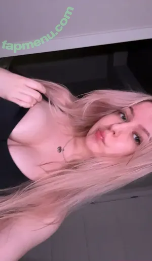 Cosplaysis / sismellow nude photo #0043