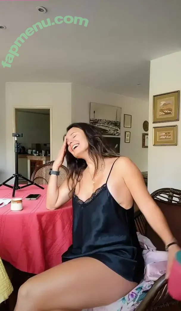 Costanza Matto Traverso nude photo #0003 (Costanzaroads / costanzamattotraverso)