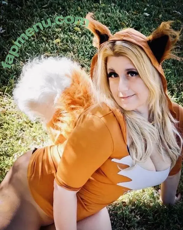 costume_bitch1 nude photo #0014 (elizabethhurley1)