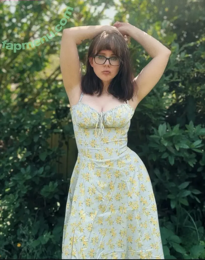 Cottonsox nude photo #0068 (alicecottonsox)