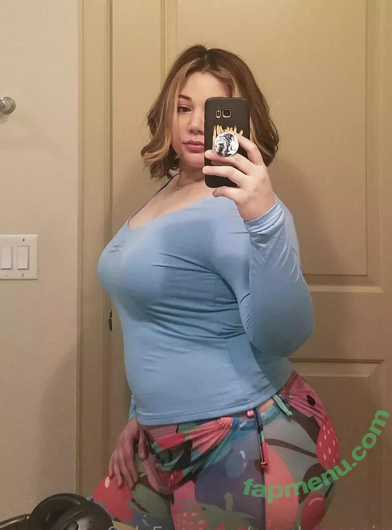 couchqueenie nude photo #0090 (couchqueenie)