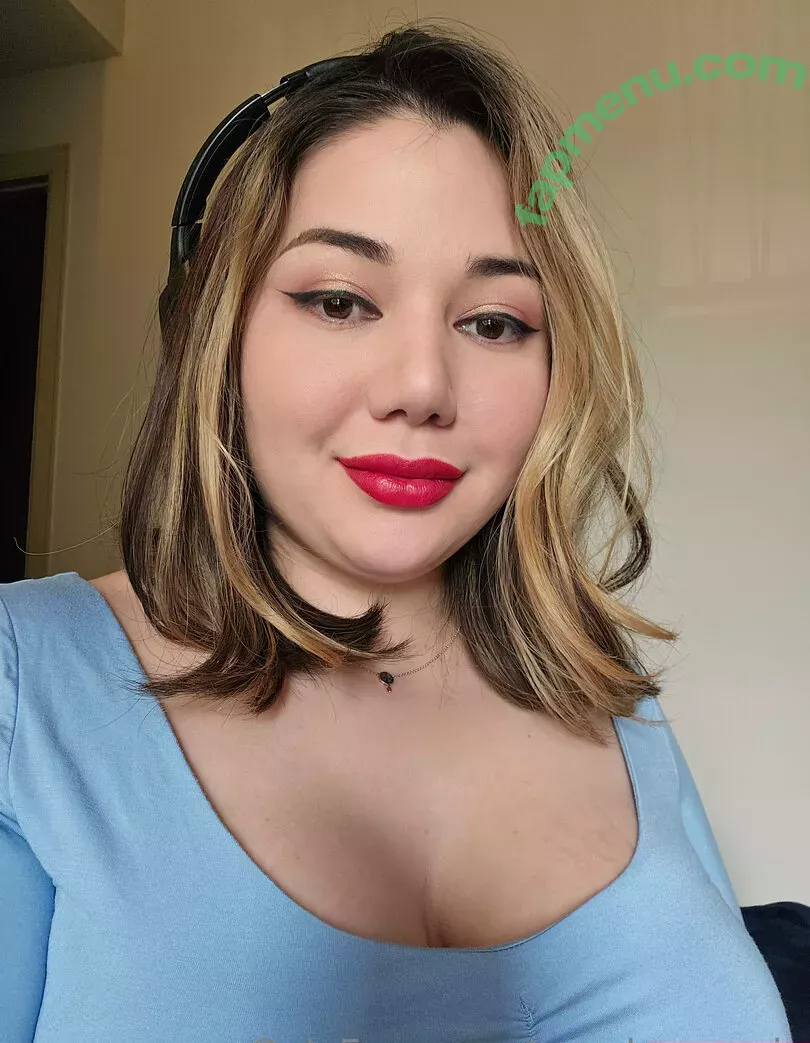 couchqueenie nude photo #0484 (couchqueenie)