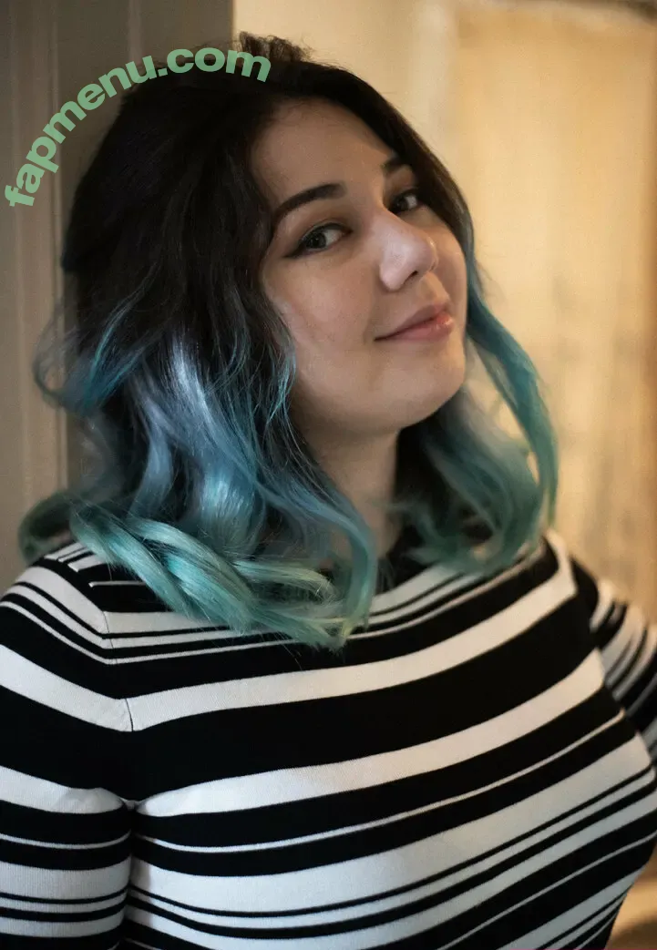 couchqueenie nude photo #0871 (couchqueenie)