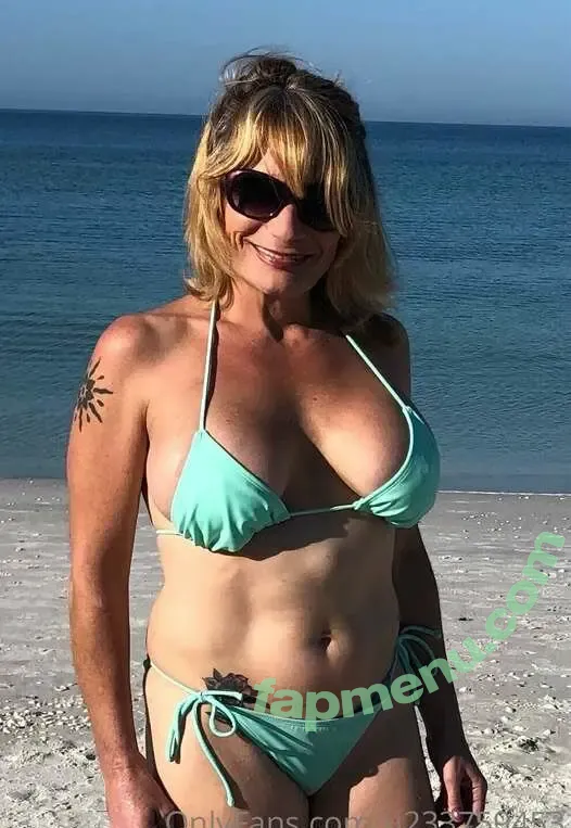 Cougar Julie nude photo #0006 (cougarjulie)