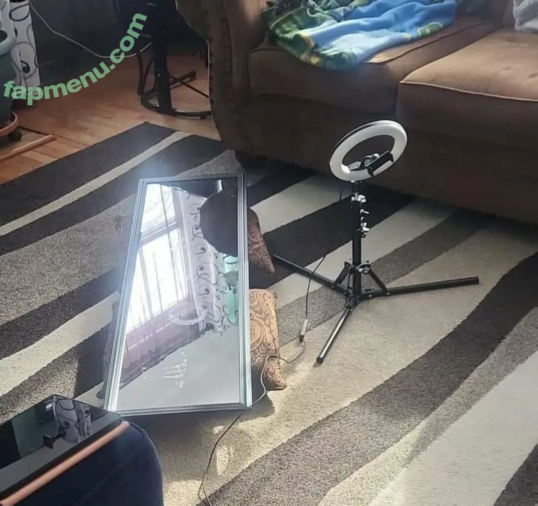 CougarQueen777 nude photo #0078 (CougarQueen777)