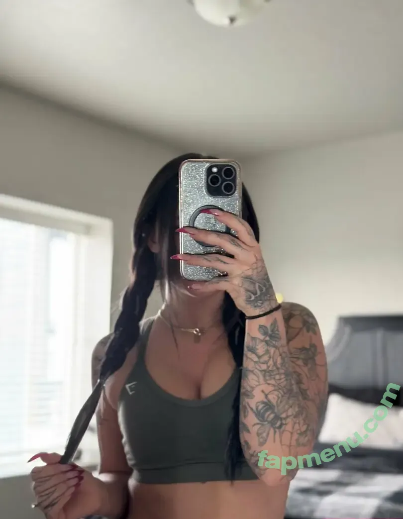 courteneyboyes nude photo #0030 (courteneyboyes)