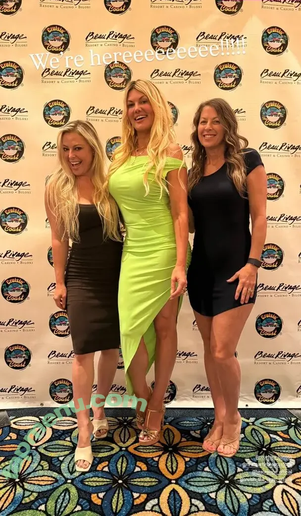 Courtney Hansen nude photo #0029 (courtney_hansen / courtneyhansen)