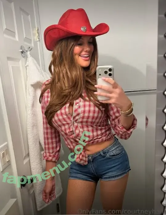 Courtney Hansen nude photo #0054 (courtney_hansen / courtneyhansen)