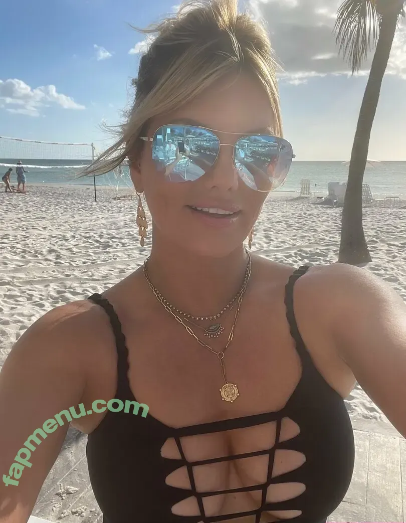 Courtney Hansen nude photo #0065 (courtney_hansen / courtneyhansen)