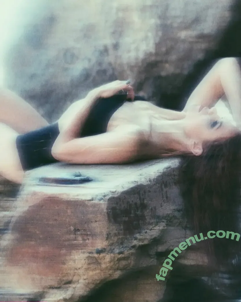 Courtney Hope nude photo #0442 (courtneylove0210 / thecourtneyhope)