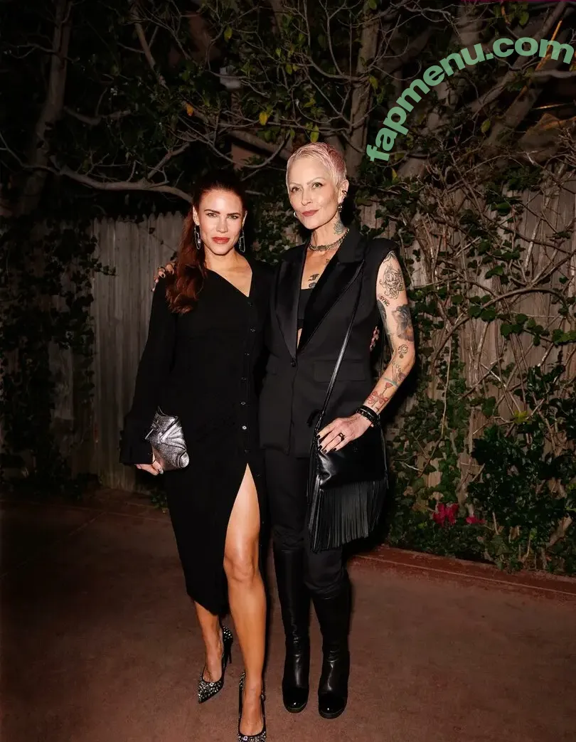 Courtney Hope nude photo #0447 (courtneylove0210 / thecourtneyhope)