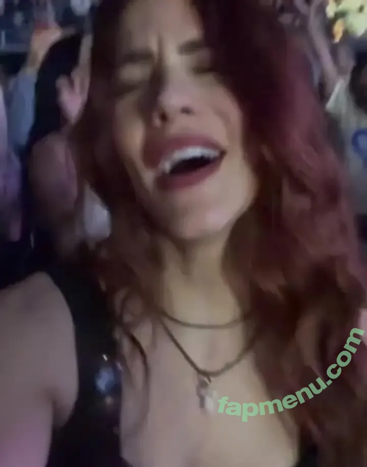 Courtney Hope nude photo #0489 (TheCourtneyHope / courtneylove0210)