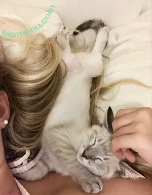 Courtney Knill / courtneyknill / courtneyknillusa nude photo #0211