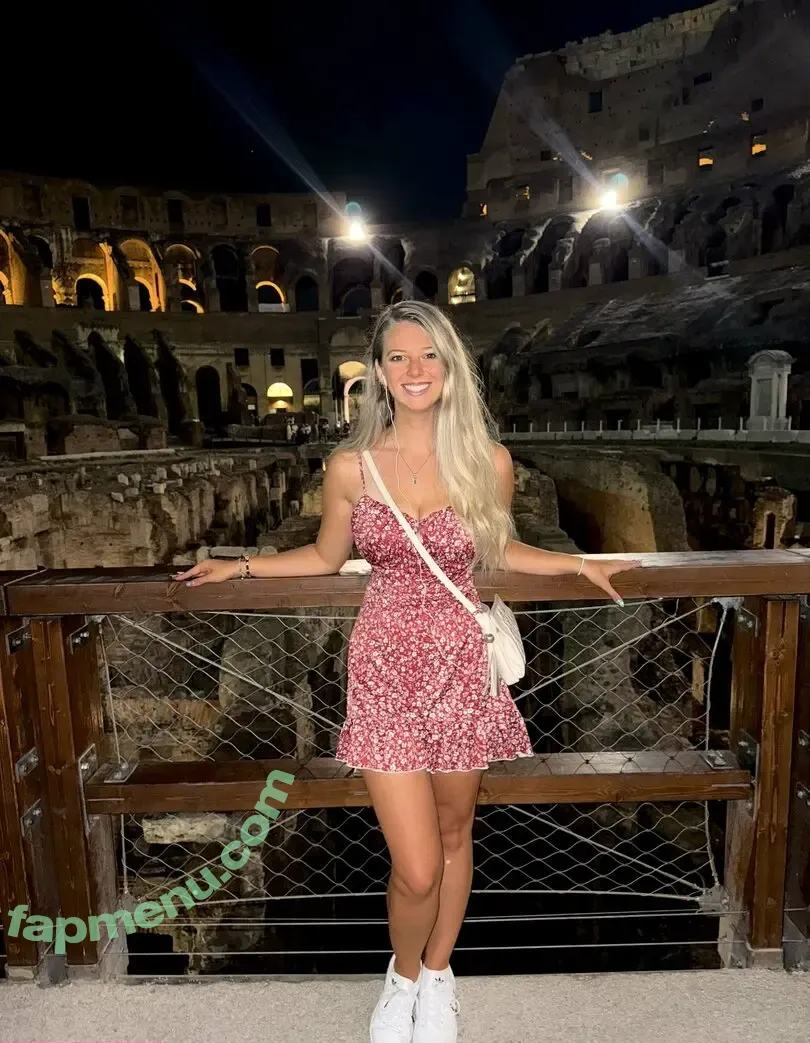 Courtney Knill nude photo #0042 (courtneyknill / courtneyknillusa)