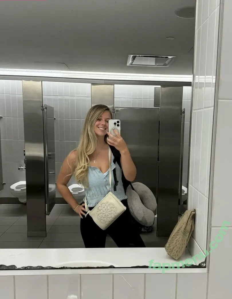 Courtney Knill nude photo #0057 (courtneyknill / courtneyknillusa)