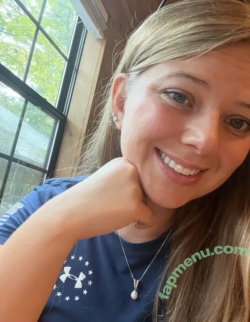 Courtney Knill nude photo #0218 (courtneyknill / courtneyknillusa)