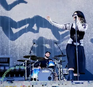 Courtney LaPlante / Spiritbox Singer / courtneylaplante nude photo #0458