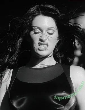 Courtney LaPlante / Spiritbox Singer / courtneylaplante nude photo #0496