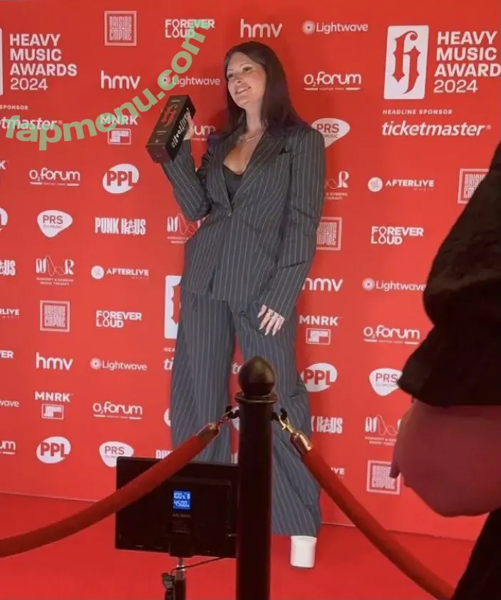 Courtney LaPlante nude photo #0170 (Spiritbox Singer / courtneylaplante)