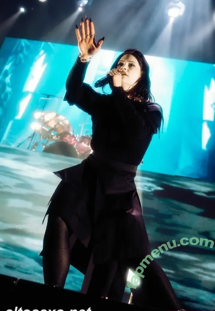 Courtney LaPlante nude photo #0473 (Spiritbox Singer / courtneylaplante)