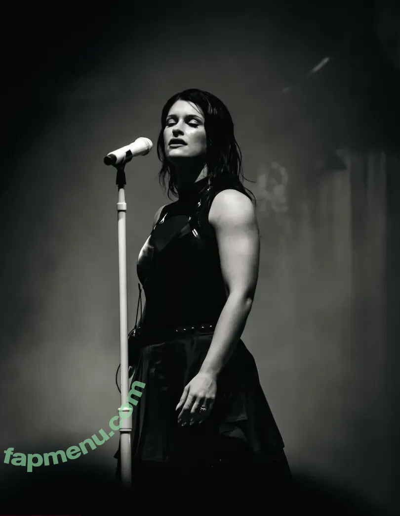 Courtney LaPlante nude photo #0491 (Spiritbox Singer / courtneylaplante)