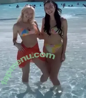 Courtney Miller / co_mill / courtney.miller / typicalvlogs nude photo #0216