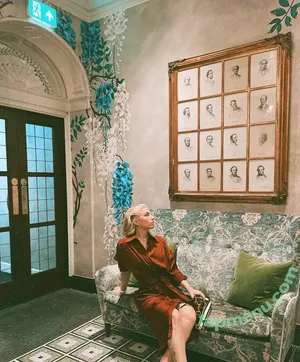 Courtney Miller / co_mill / courtney.miller / typicalvlogs nude photo #0252