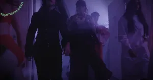 Courtney Miller / co_mill / courtney.miller / typicalvlogs nude photo #0353