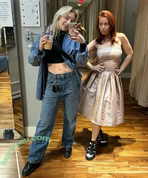 Courtney Miller / co_mill / courtney.miller / typicalvlogs nude photo #0371