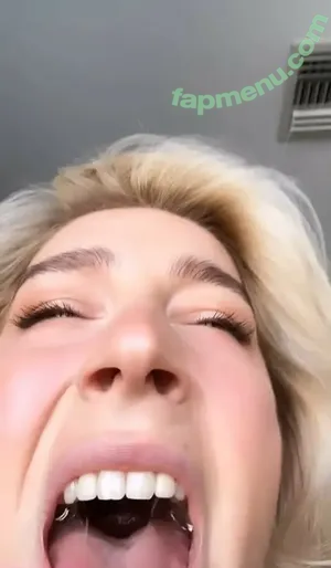 Courtney Miller / co_mill / courtney.miller / typicalvlogs nude photo #0379